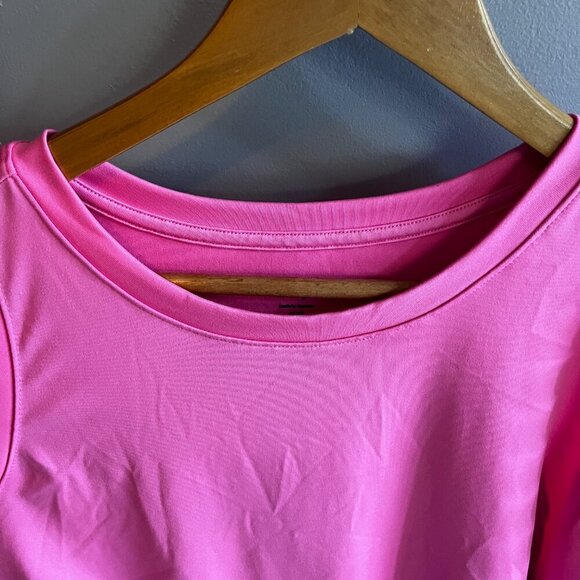 Crown & Ivy Sleeveless Athletic Tank Top Pink Barbiecore Scalloped Edges XXL - Picture 3 of 7